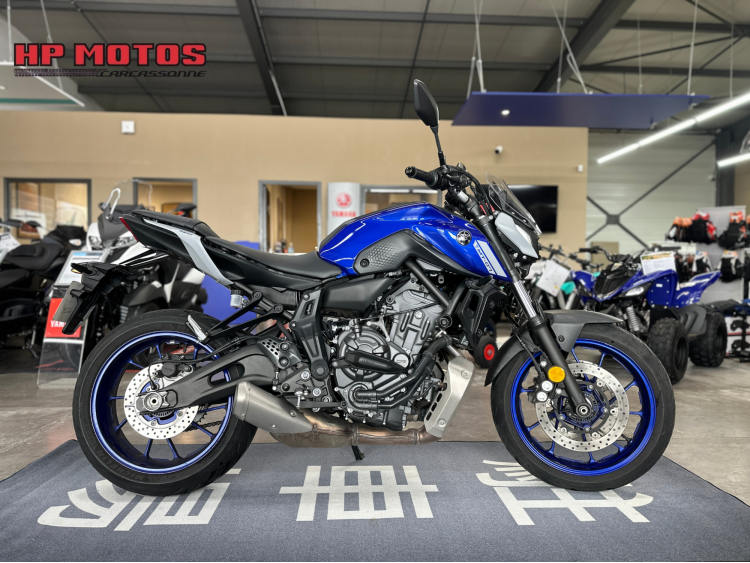 YAMAHA MT-07 