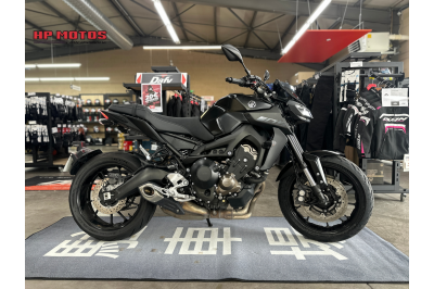 YAMAHA MT-09