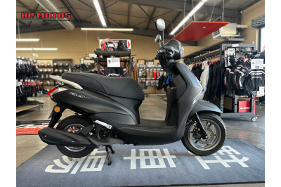 YAMAHA D'ELIGHT