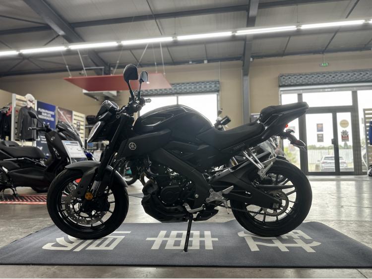 YAMAHA MT-125 ABS