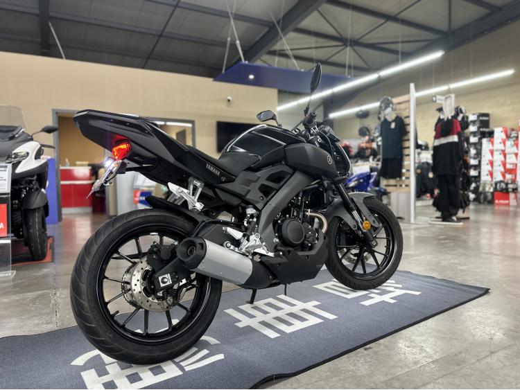 YAMAHA MT-125 ABS